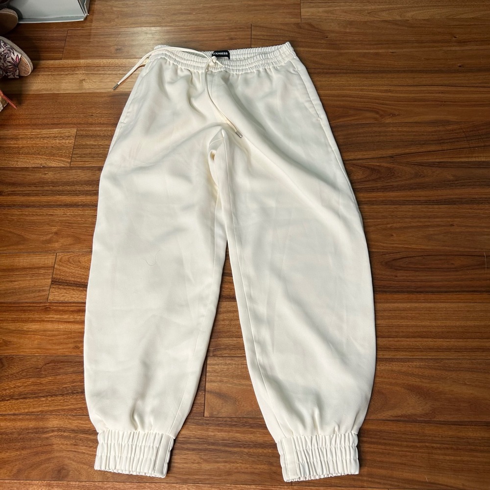 Express Women off White Elastic Waist Drawstring Smocked Cuff Jogger Pants XS